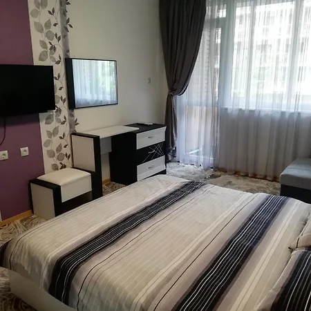 Ani - Spacious 3-bedroom Apartment, Free Parking,10 Min To Old Town * فيليكو ترنوفو