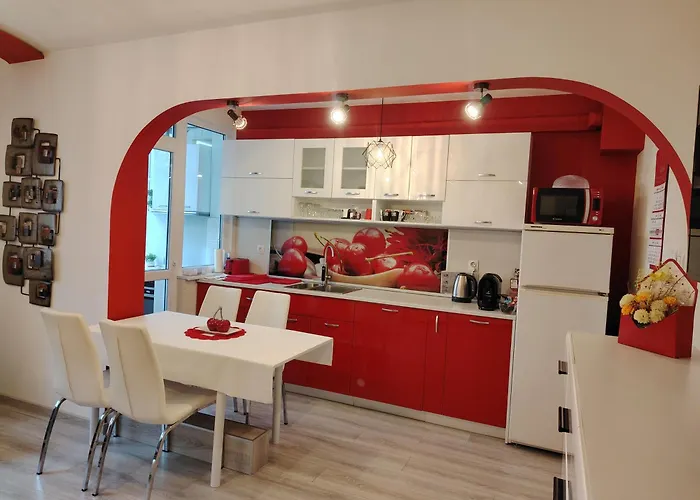 Apartament Ani - Spacious 3-bedroom Apartment, Free Parking,10 Min To Old Town Wielkie Tyrnowo