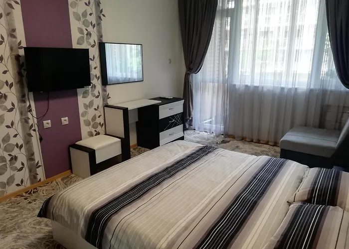 Ani - Spacious 3-bedroom Apartment, Free Parking,10 Min To Old Town * Wielkie Tyrnowo