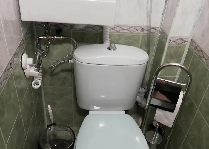 Ani - Spacious 3-bedroom Apartment, Free Parking,10 Min To Old Town * Tırnova